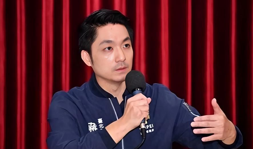 台北市长蒋万安发表严正声明，


7月24日，台湾省台北市长蒋万安再次发起全面攻