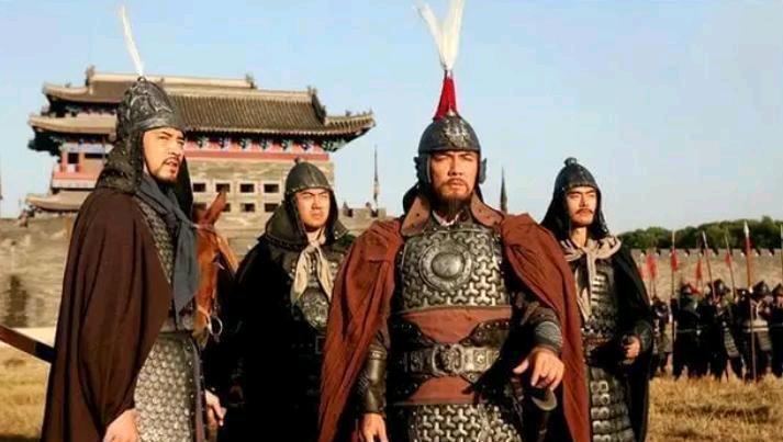 1364年，13岁的陈友谅之子陈理，颤抖着趴在地上，哭喊道：“我降，我全家都降。