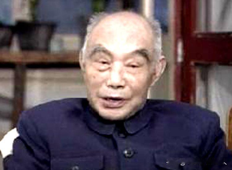 杨伯涛（1909年4月～2000年2月20日），1909年出生于湖南省芷江县垅坪