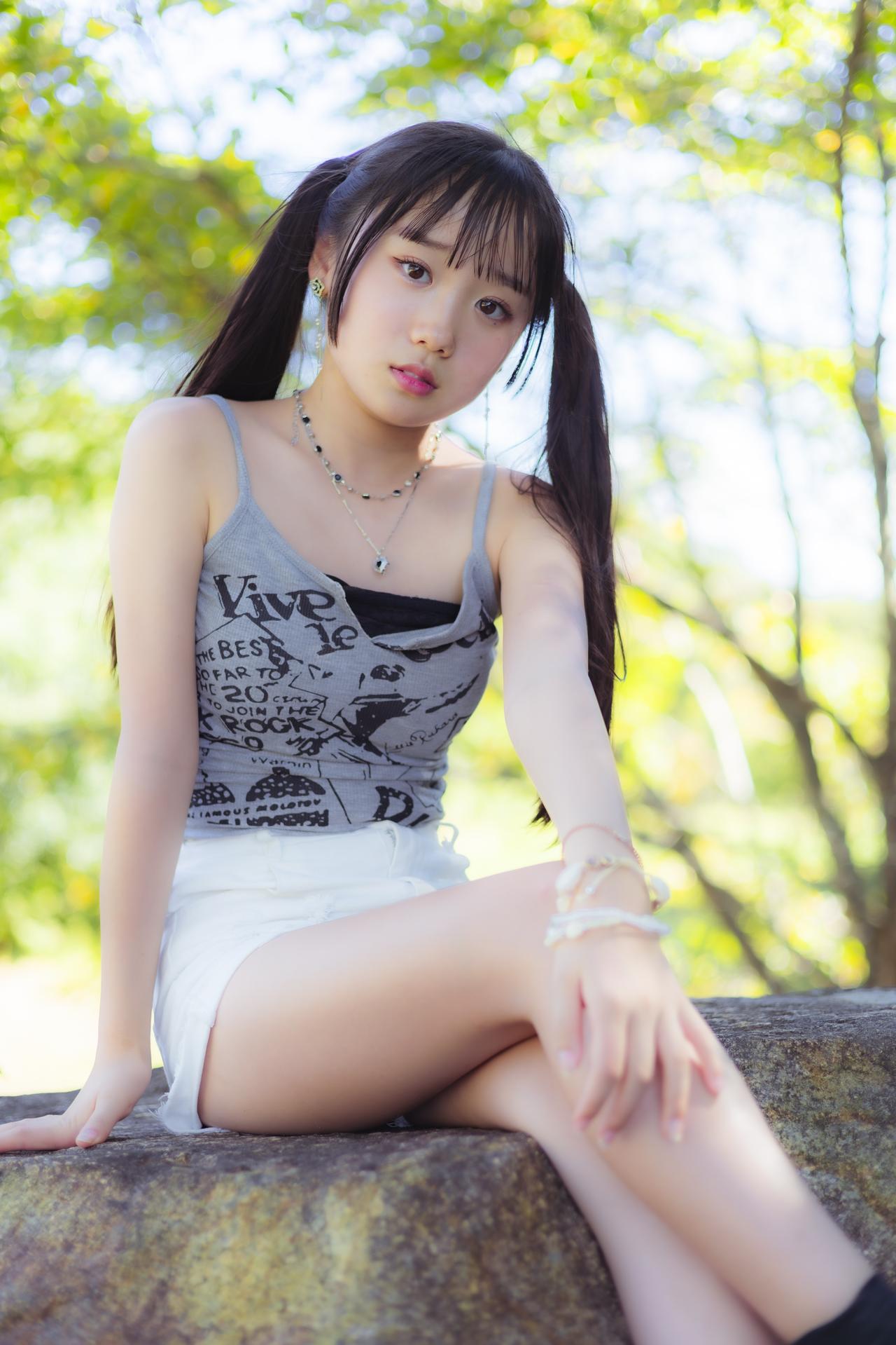 阳光洒落，青春洋溢