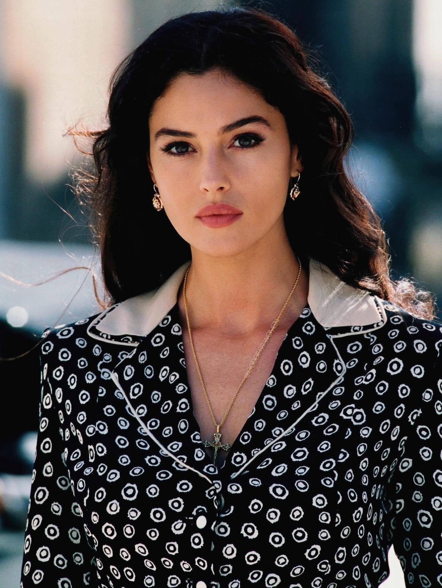 绝色美人❤️莫妮卡·贝鲁奇Monica Bellucci.in Malena 2