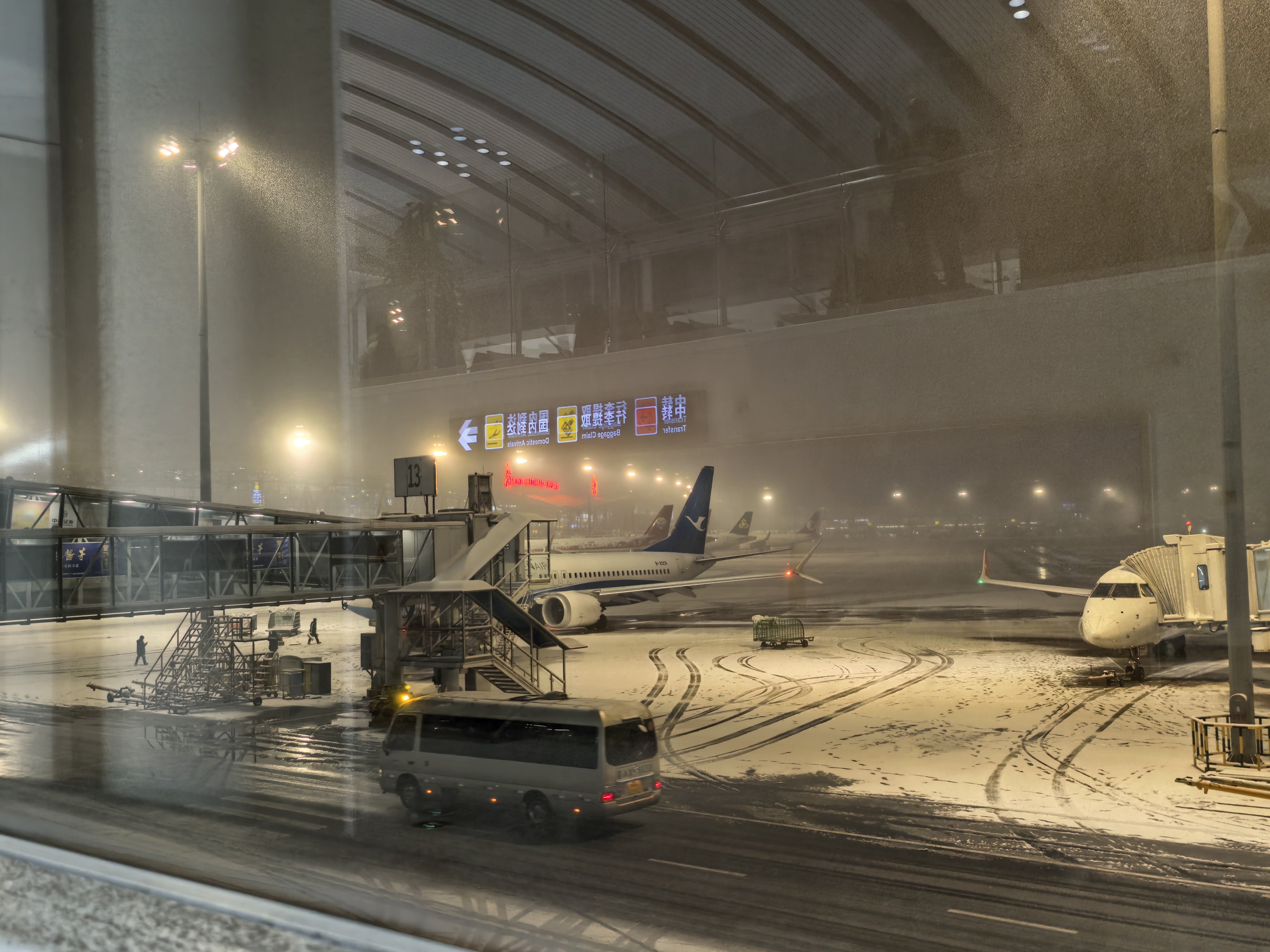 张万森下雪了，你看见了吗？ 济南·济南遥墙国际机场