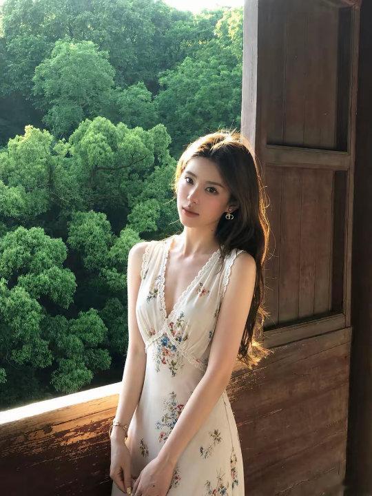清冷感十足 
