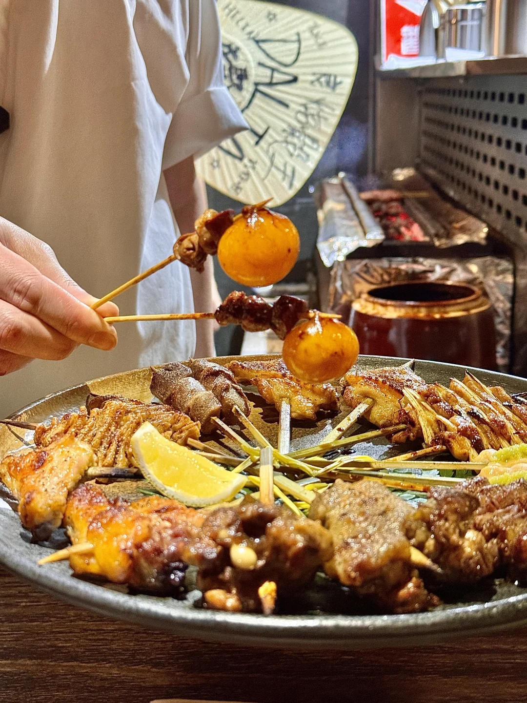 来澳门的。。认准这个烧鸟师傅海报。。。。