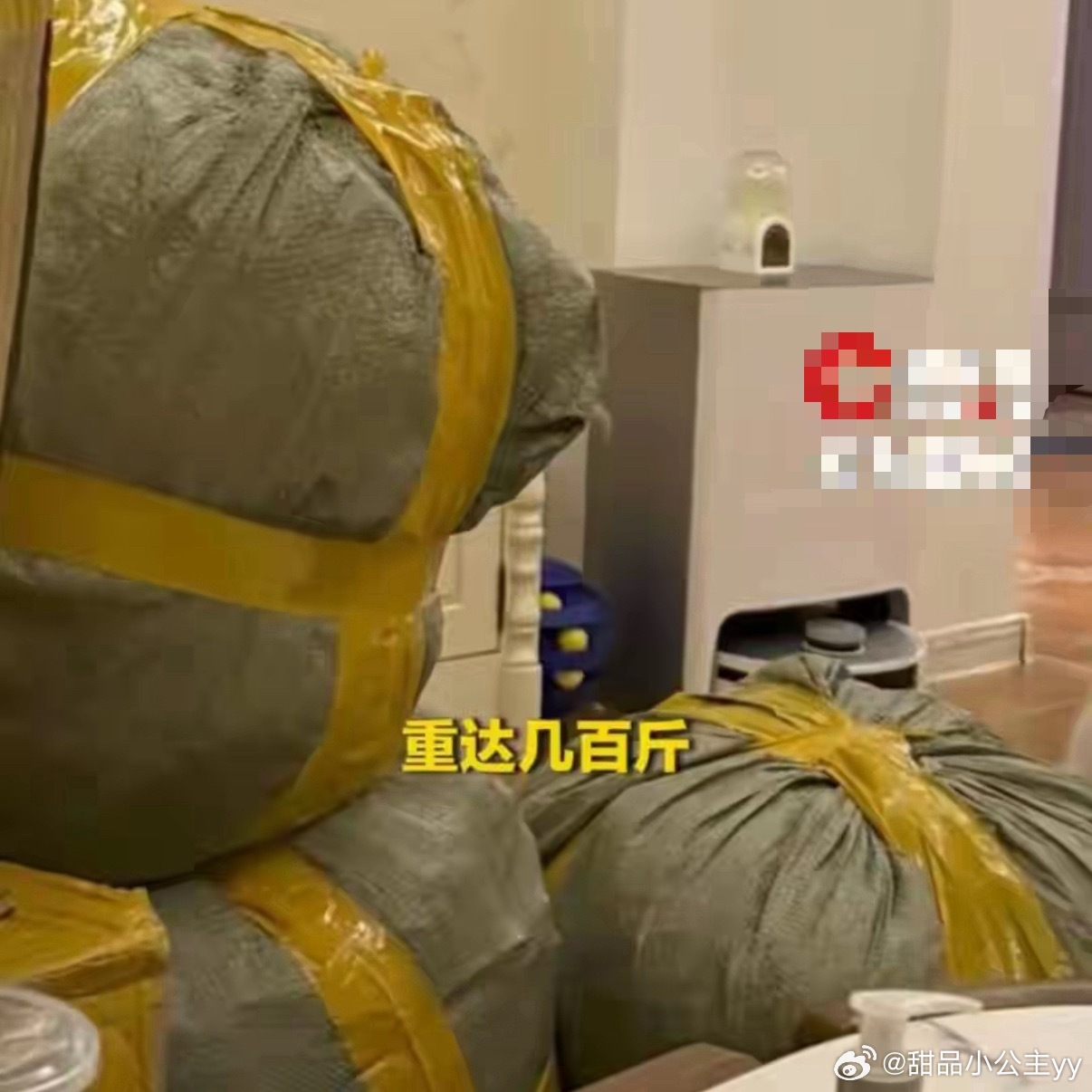 毕业寄几百斤快递回家女生发声安徽女生孙同学从武汉毕业，打包12个包裹、重达几百斤