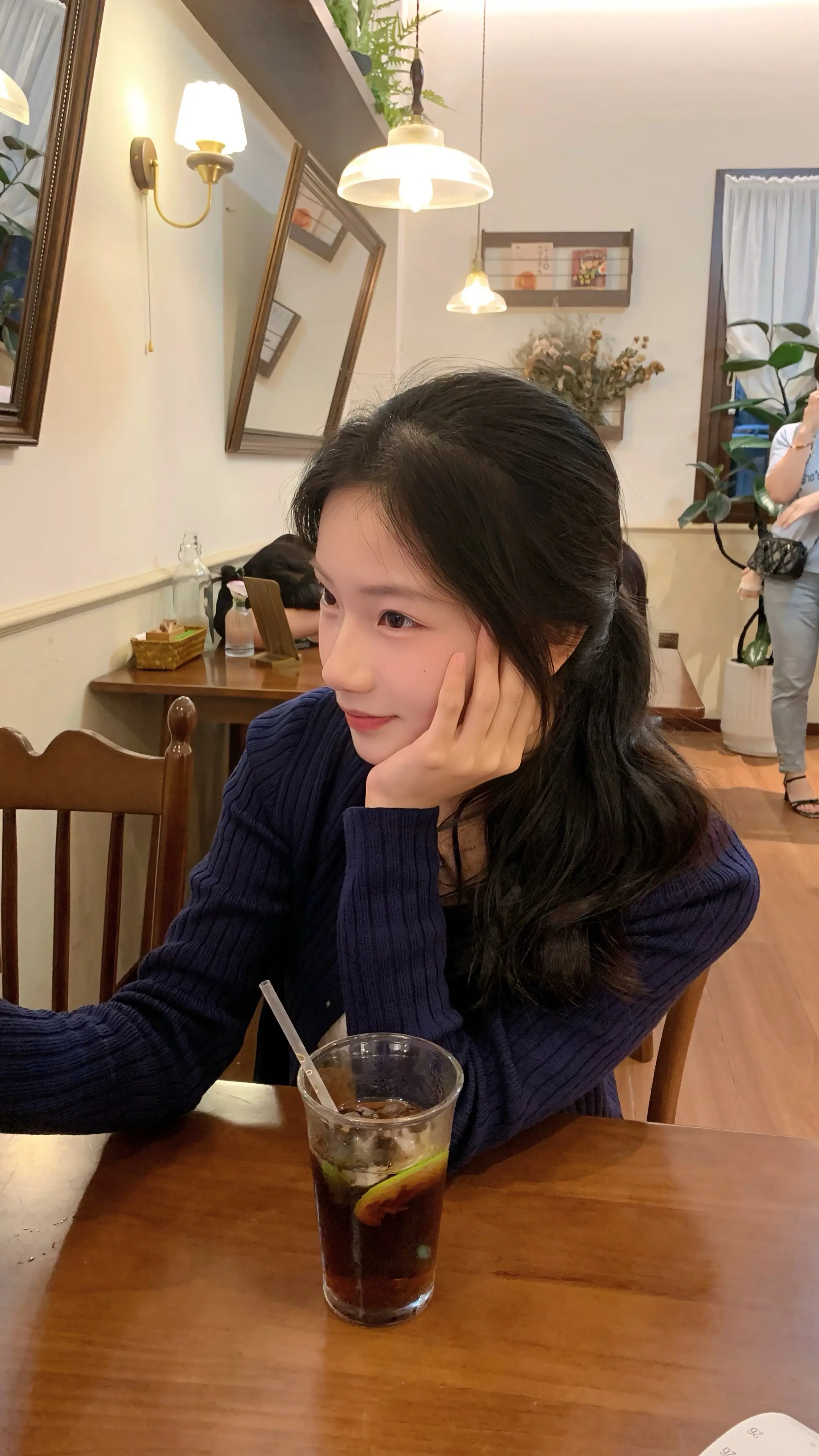 你准备待多久 我是该准备咖啡 还是我的一生