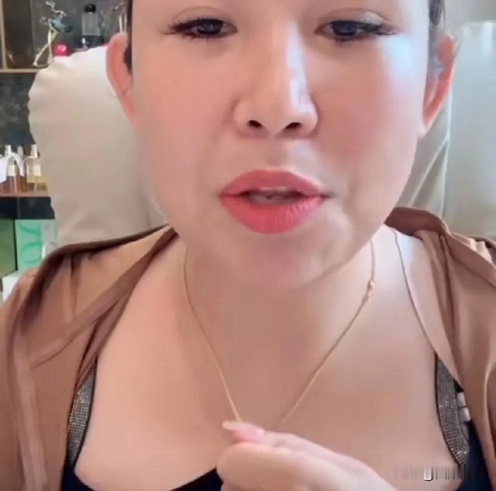 驴姐点评辛巴退出直播行业！钱多真不是什么好事儿！

           辛巴不