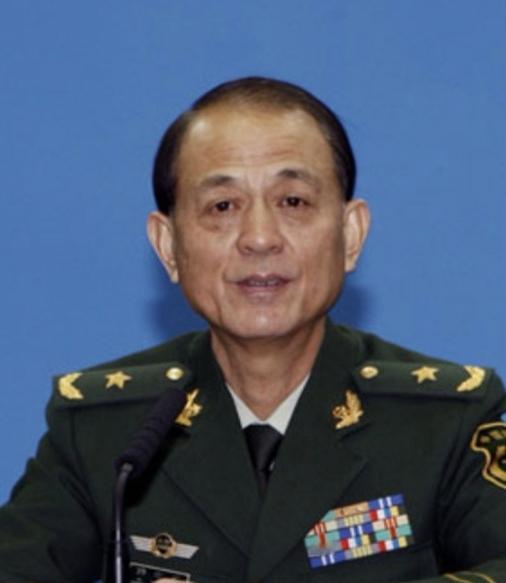 傅宏裕，男，汉族，1952年10月生，浙江绍兴人，1968年7月加入中国共产党，