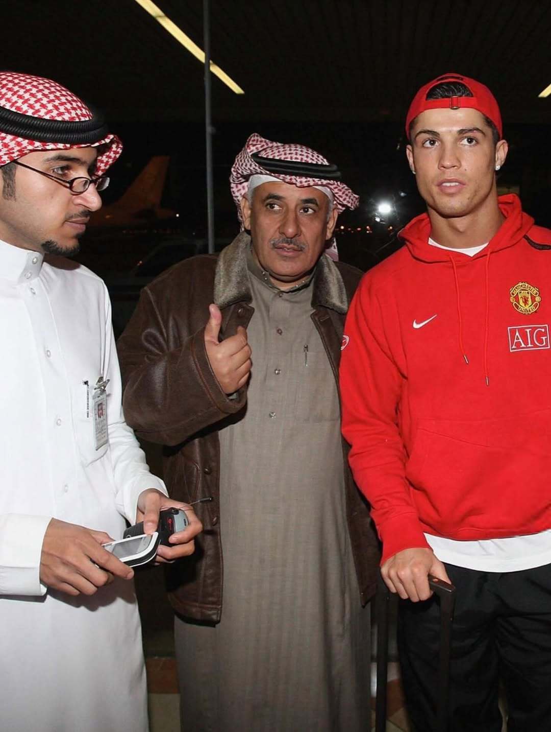 克里斯蒂亚诺·罗纳尔多18年前在沙特阿拉伯。c罗