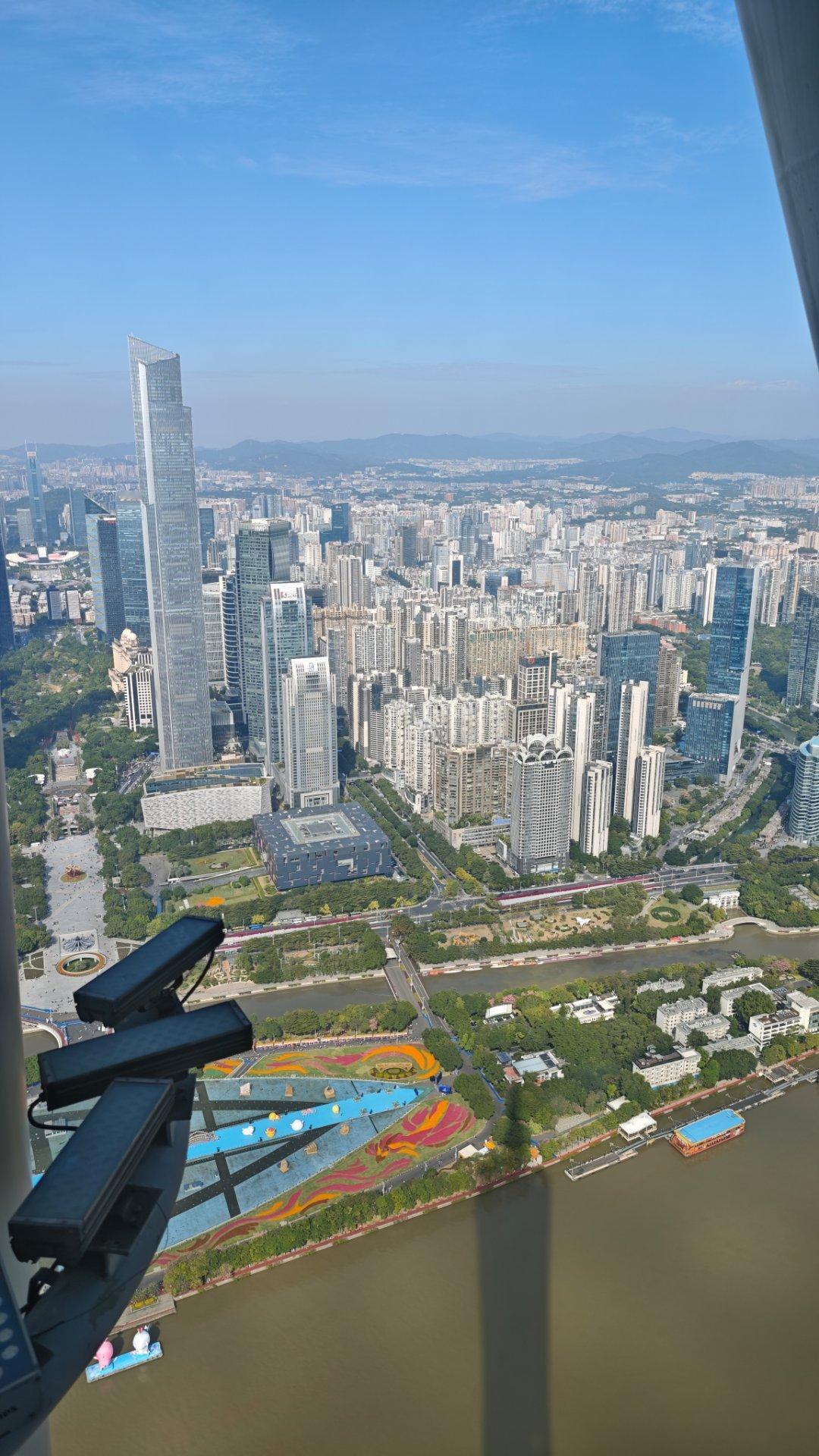 听不懂的汽车黑话 上周，地平线发起了珠三角两天四城的接力直播，主题是「HSD挑战