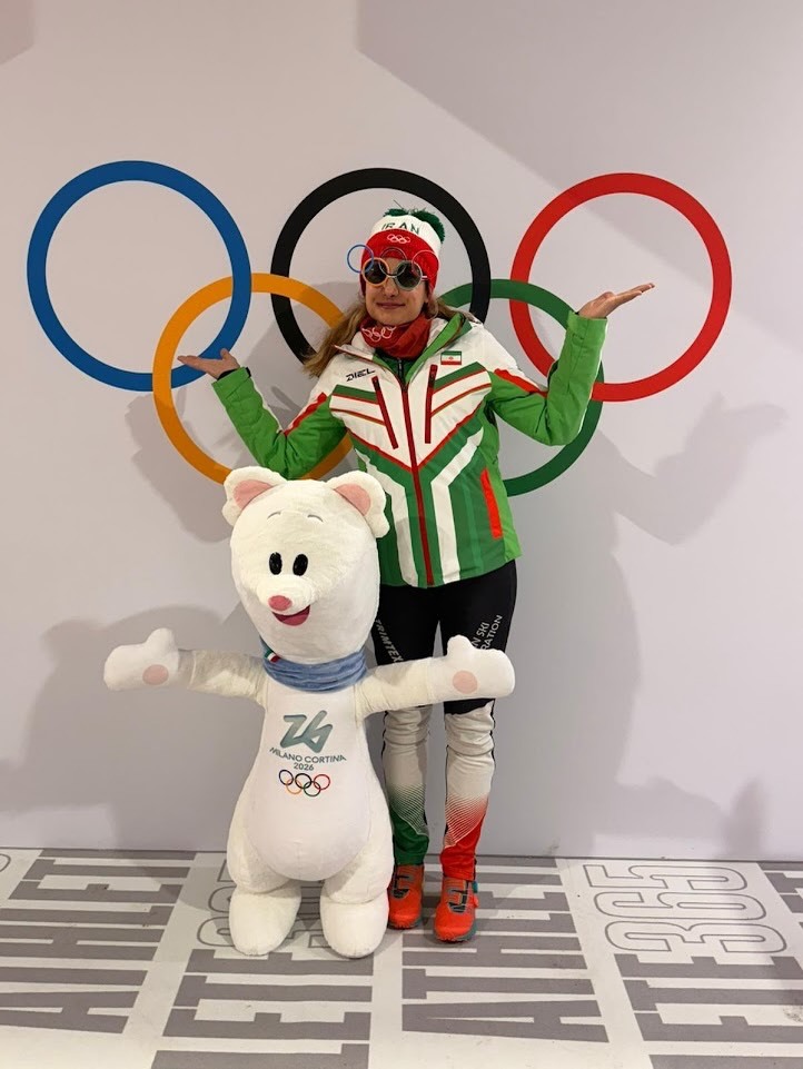 米兰冬奥会吉祥物Tina高能量的一天