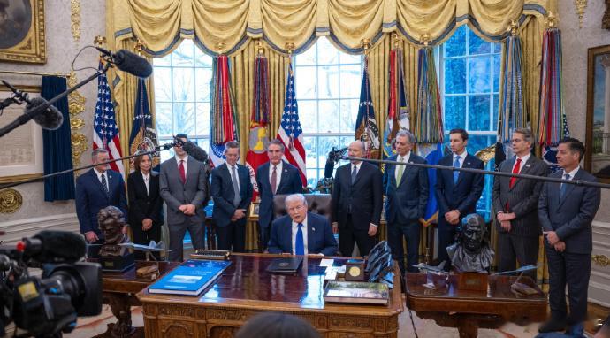 【超越日本？美国钢铁产量仅占全球8.5%】 美国去年产钢约8200万吨，略超日本