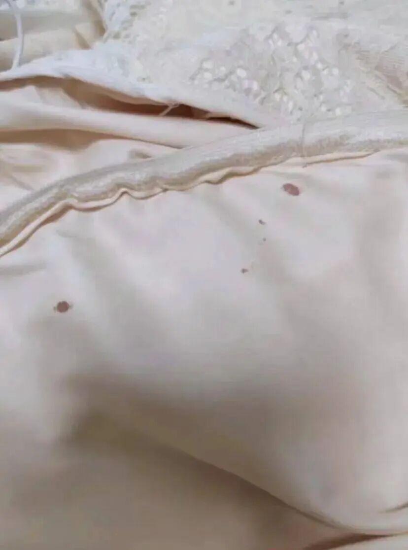 整条街道被电商集体拉黑太离谱！商家曝出惊人退货数据，百件包裹近大半被退回，恶意白