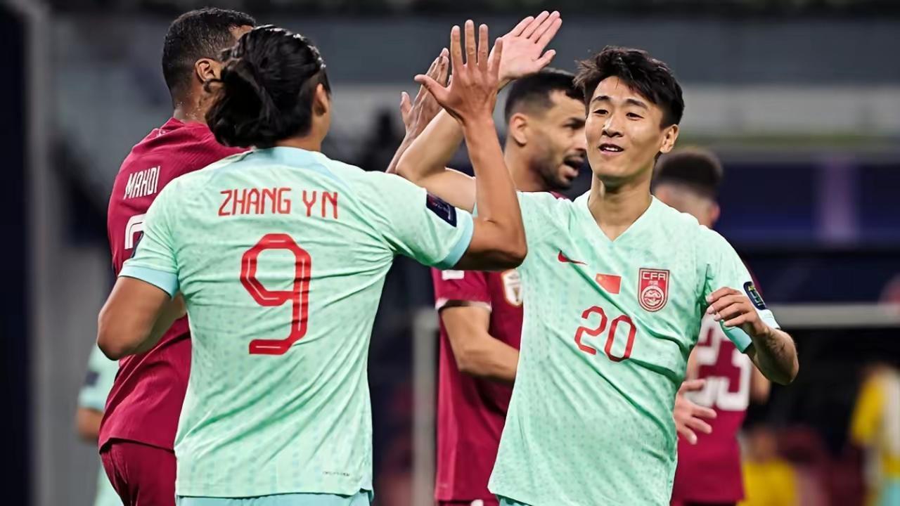 双线遇挫！北京篮球足球主场双双失利 
 
4月12日晚，北京两大职业赛场同时迎来