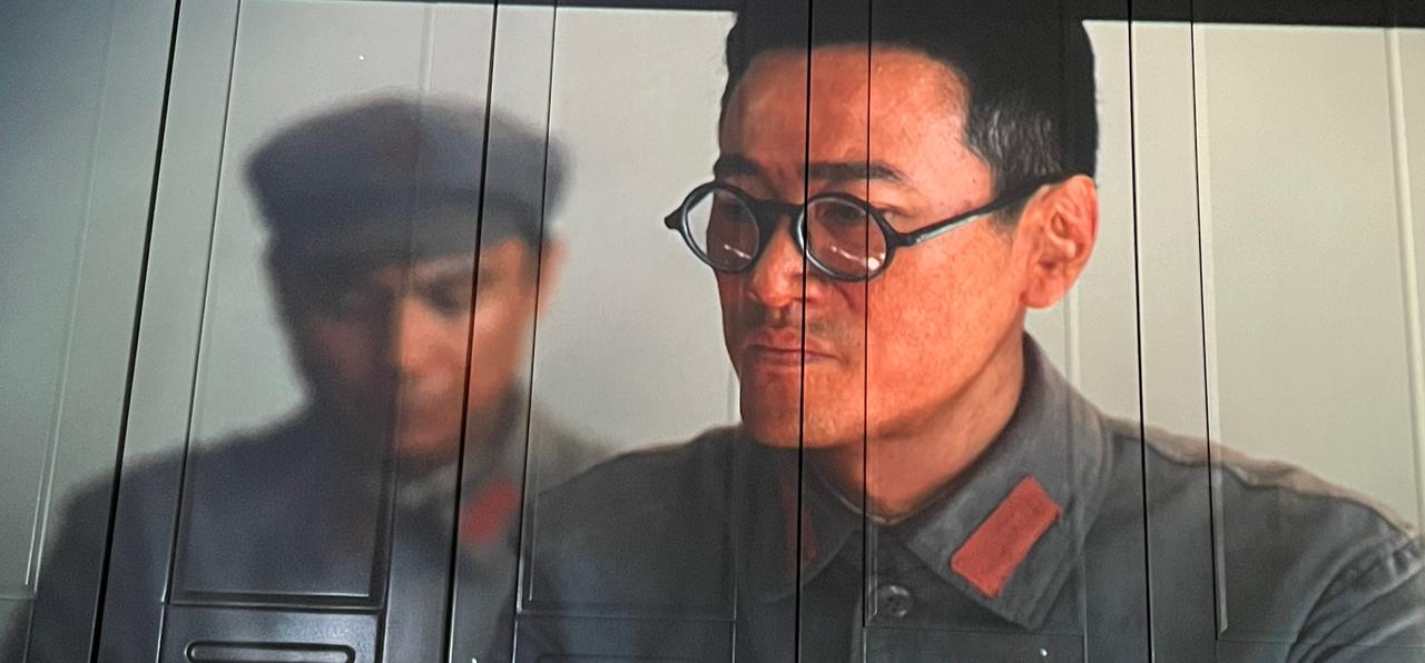 电视剧《伟大的长征》：党中央召开政治局会议，选举出了新的中央总负责人，此时，博古