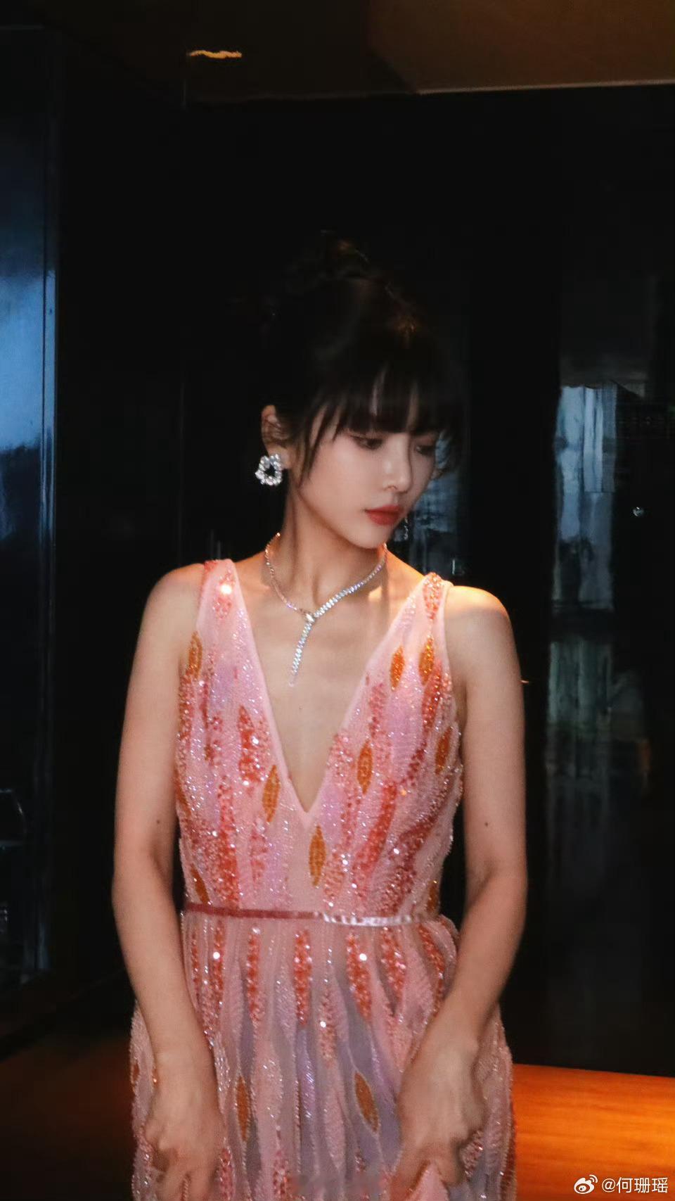杜淳妻子发长文给未婚女生十点建议  5月6日晚，演员的妻子发长文，给准备结婚的女