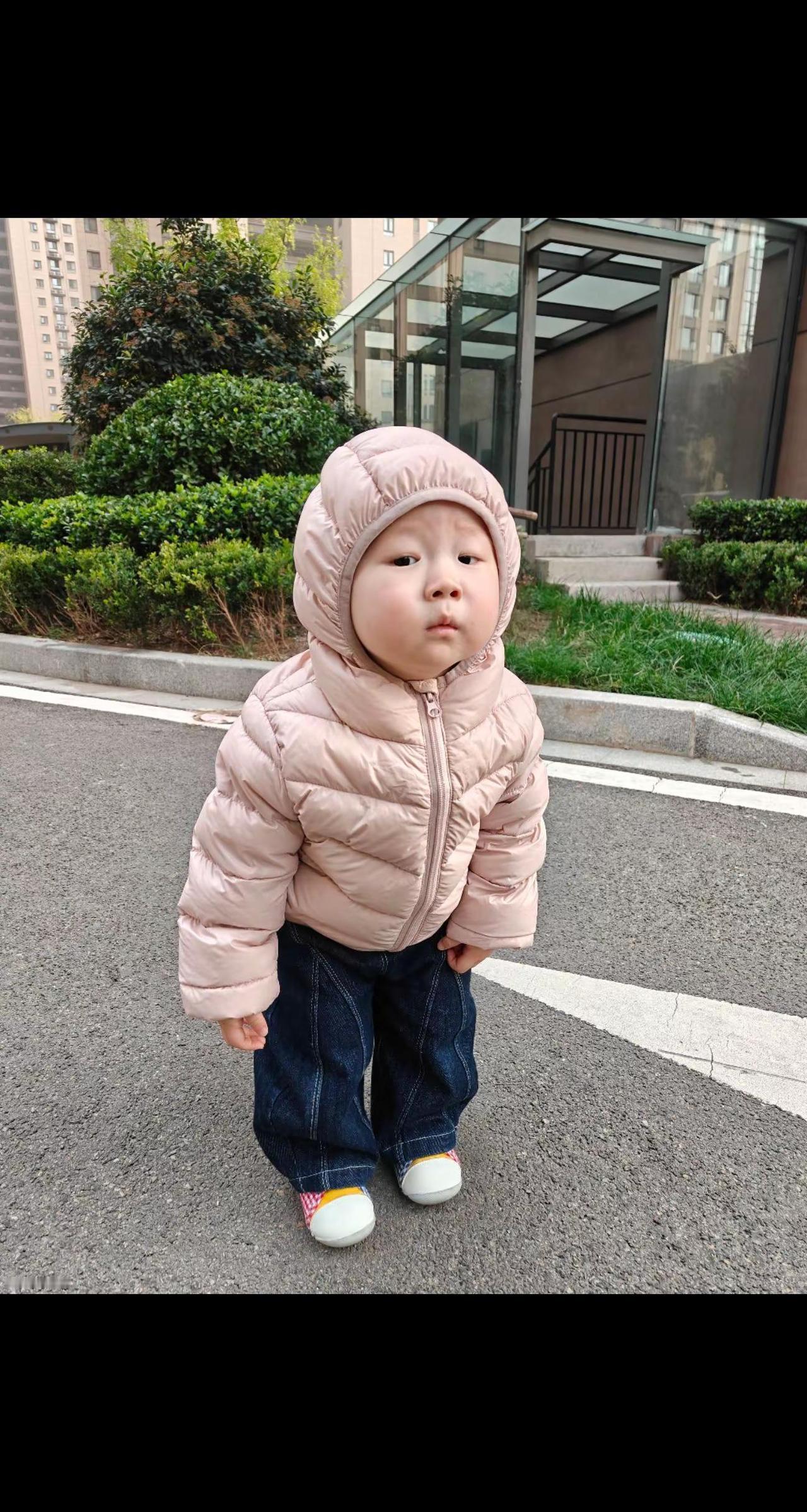 我给儿子说你的命比我好他皱眉不明白我说：你有闺女，我没有但是我有孙女😂