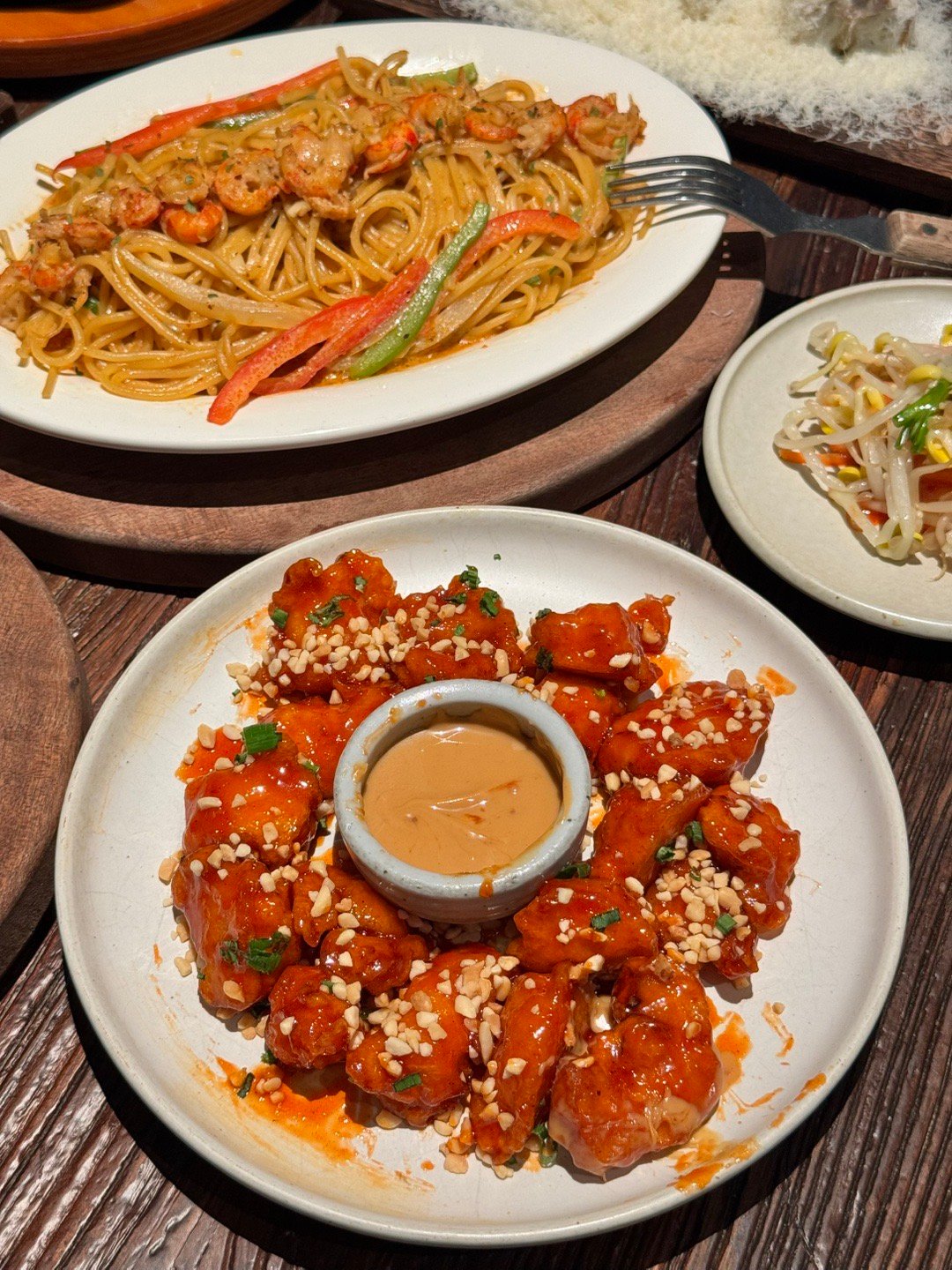 周末只有吃才能治愈打工人周末的约饭对象是自己 打工人的周末信条：好好吃饭就是好好