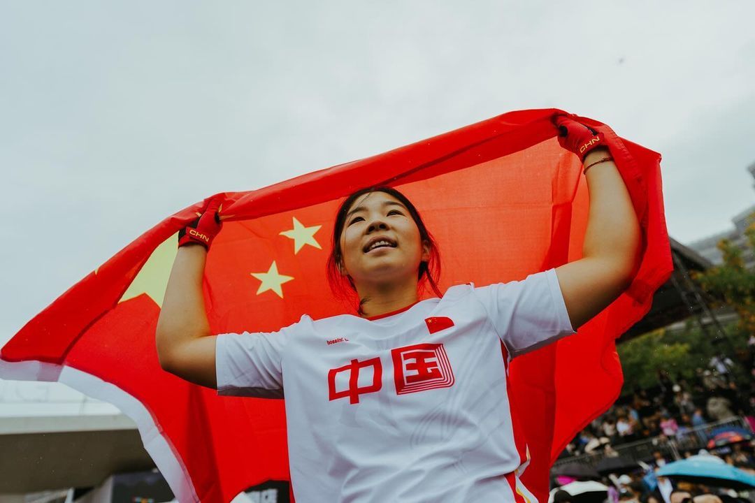 #孙思蓓获小轮车世界杯上海站冠军# 在自由式小轮车公园赛这个项目的世界排名榜单中