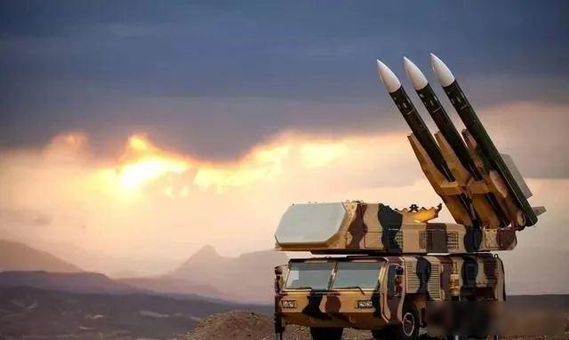 不要忙着打日本，中国应该去全国各地的武器仓库突击大检查，不是说不用警惕日本，而是