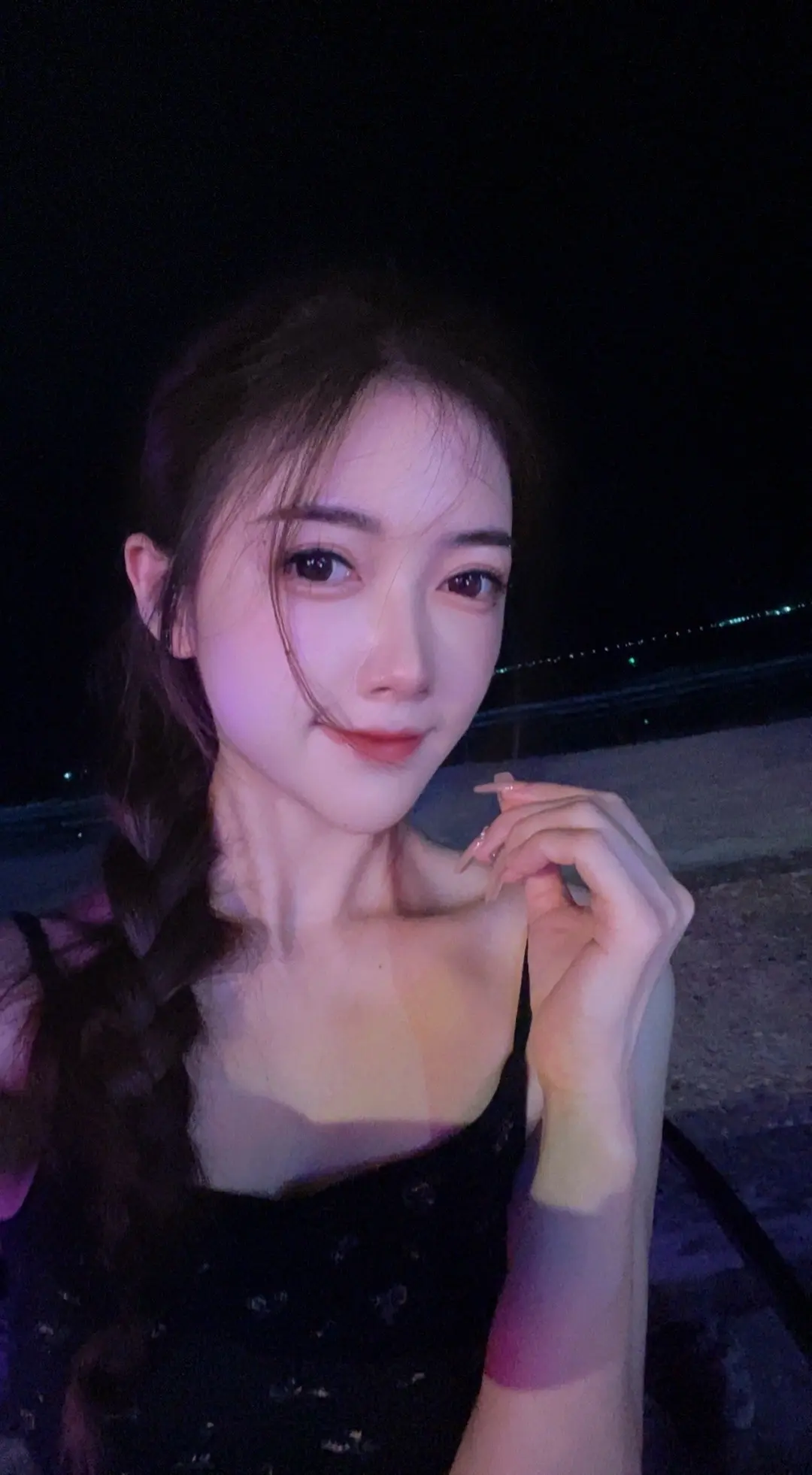 一起看海吗 ？你看海，我看你。