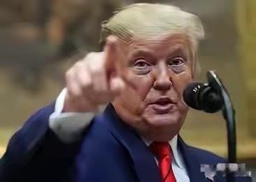 今天突然发现一个重大现象！特朗普政府的高官都是很弱智的人，他们竞然说，美国处处制