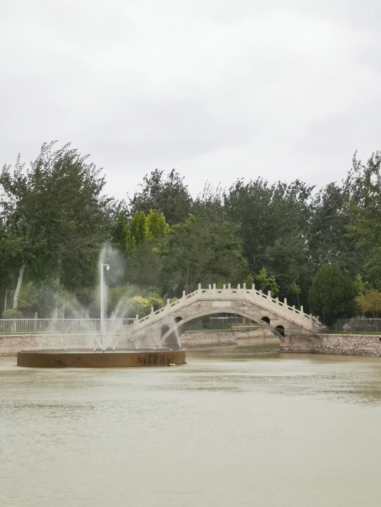 #下联：秋深意浓梦常圆，诚邀上联#夏去情暖思总在，