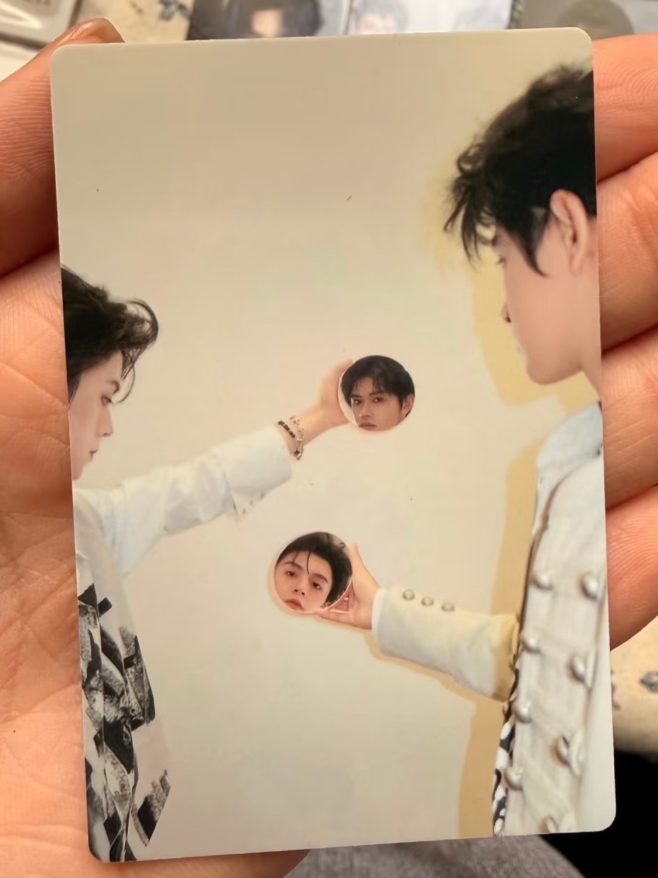 我不行了 这张极航双人卡 好神圣的拍照方式 