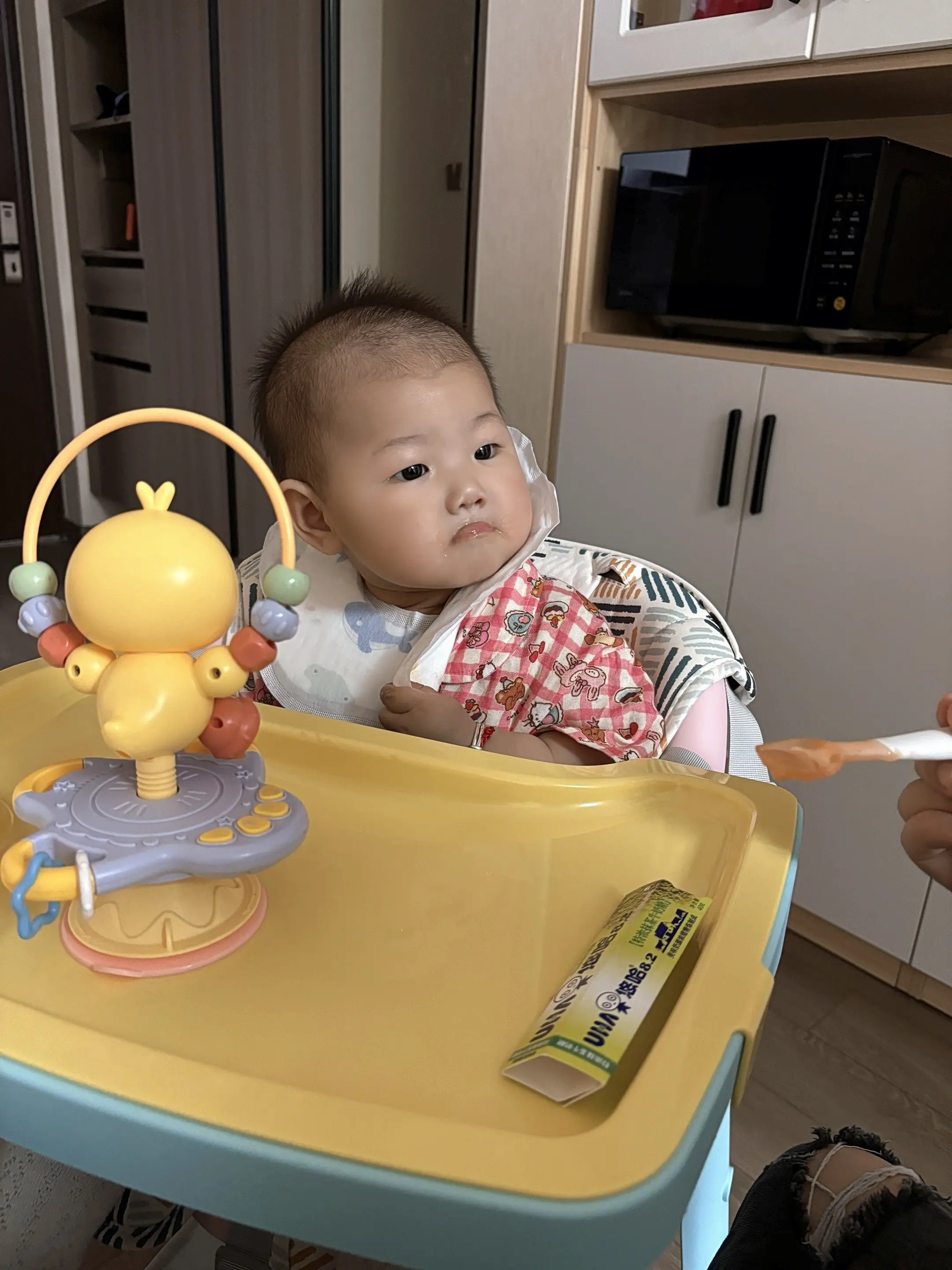 我都说了我不吃，偏要喂😐😐😐😐