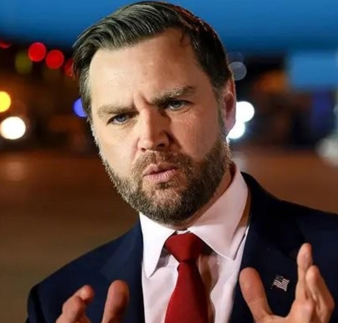 美媒今天报道：若伊朗拒不妥协，特朗普手中的王牌就是海军封锁！

美媒今天刚爆出最