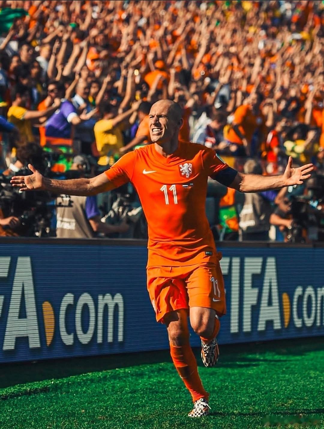 曬傷的脫皮 意外的雪景 與你相依的四季，蒼狗又白雲 身旁有了你 匆匆輪回又有何懼