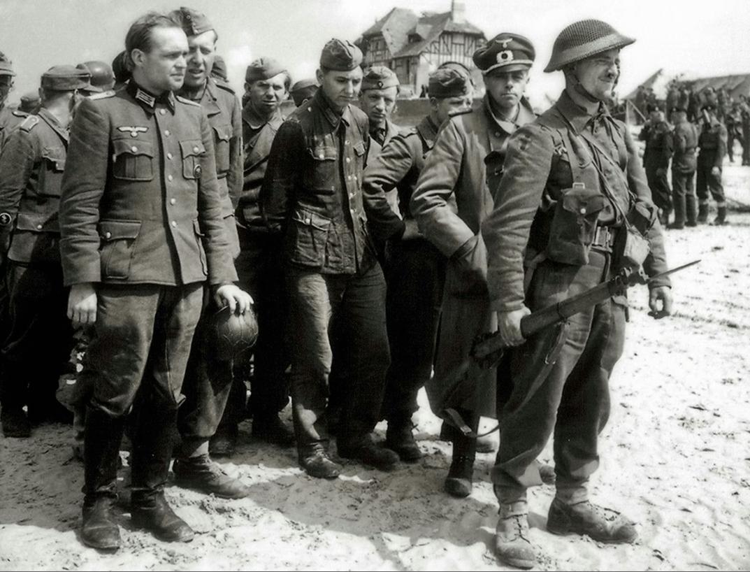 1944年6月，大量德国战俘被集中关押在贝尔尼埃海滩（Bernieres-sur