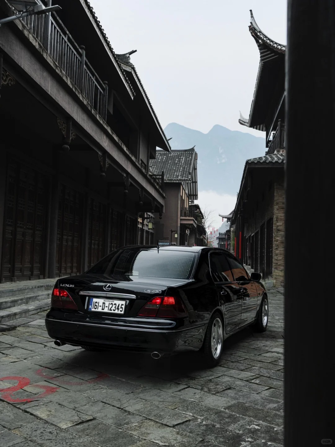 凌志LS430，够老钱吗？绝美车片 （图源网络，侵删） 