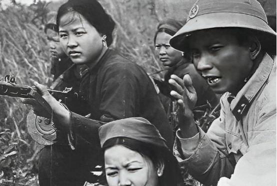 1979年，解放军战士黄干宗遇袭，被两个越南女兵活捉，本以为会慷慨赴死，没想到越