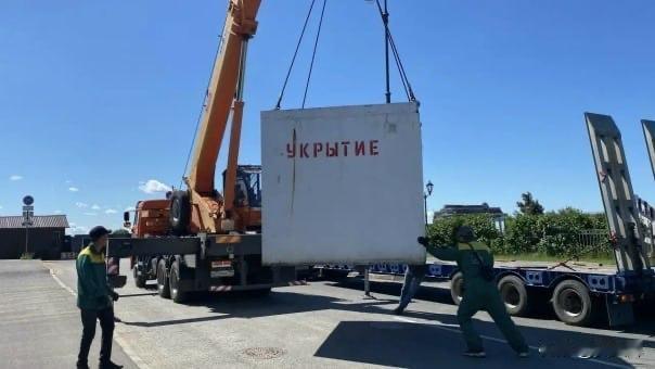 喀琅施塔得开始搭建无人机防护混凝土掩体

圣彼得堡喀琅施塔得区政府发布了相关消息