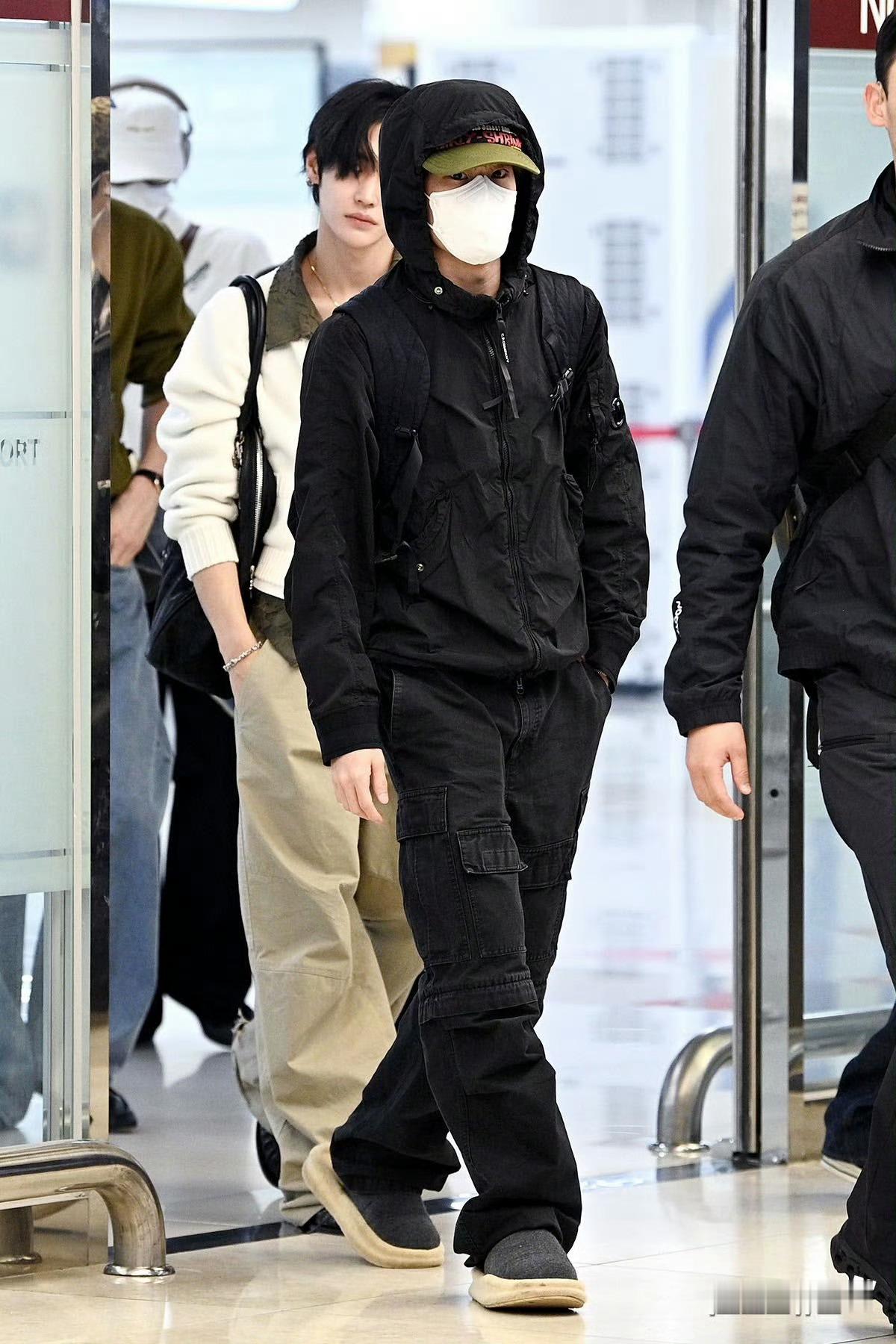 越看越觉得cpc就是专门为男神定制的一款潮牌