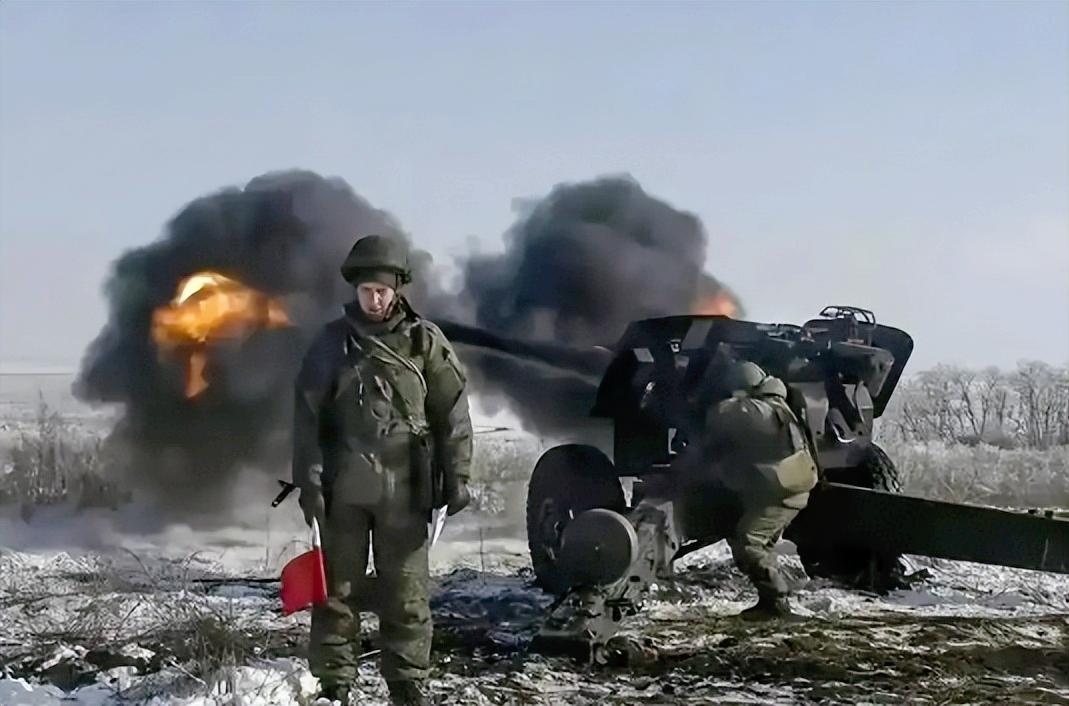 这边刚把“派兵”的调子定下来，另一边就有人直接拆台了！法国巴黎搞了一场 “志愿联