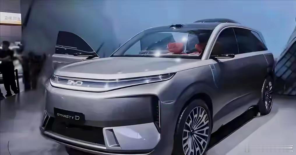 内外焕新的它你喜欢吗？丰田全新一代RAV4正式发布 ​​​