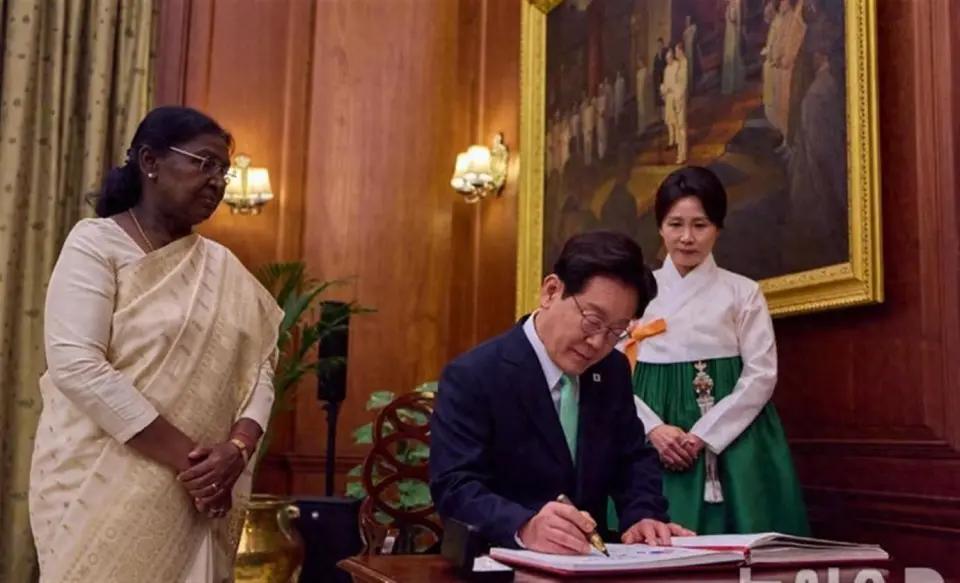 巧舌如簧！韩国外交部正面回应王毅访韩传闻：否认因台湾问题推迟，依然欢迎中国高层来