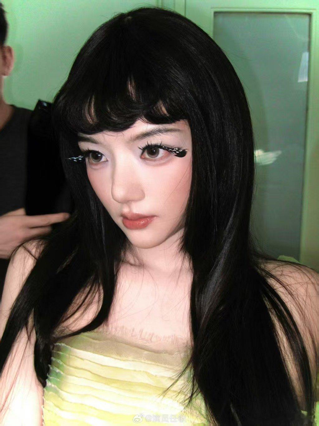 任敏进组柿柿如意 收拾好心情奔赴剧组，任敏开启《柿柿如意》拍摄，盼新角色早日见面