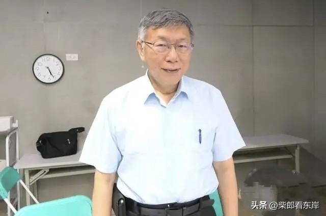 柯文哲喊话蓝绿负责人年底决战新北、高雄，谁输谁下课

柯文哲24日陪同民众党籍竹