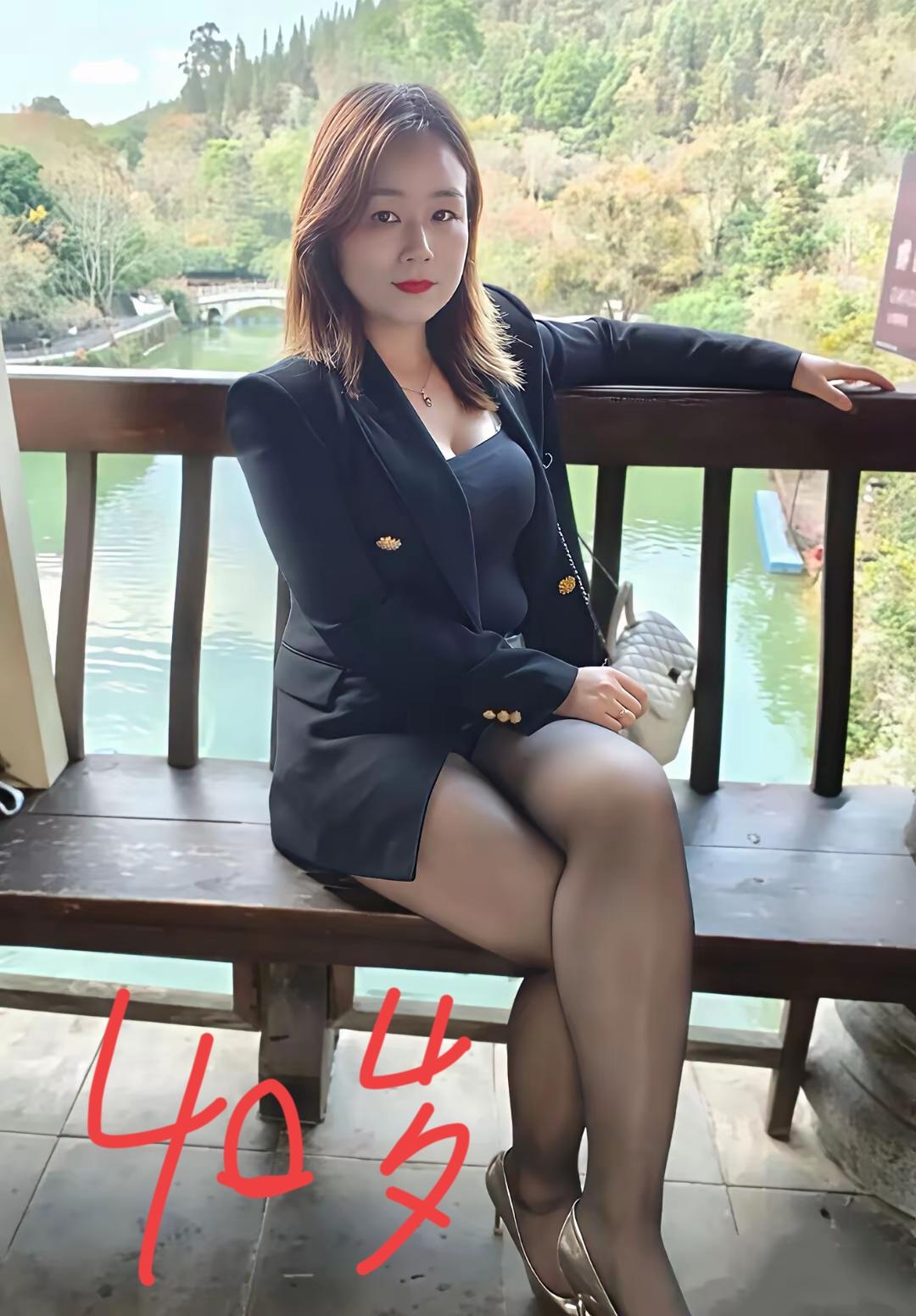 女人40岁，真的老了吗？