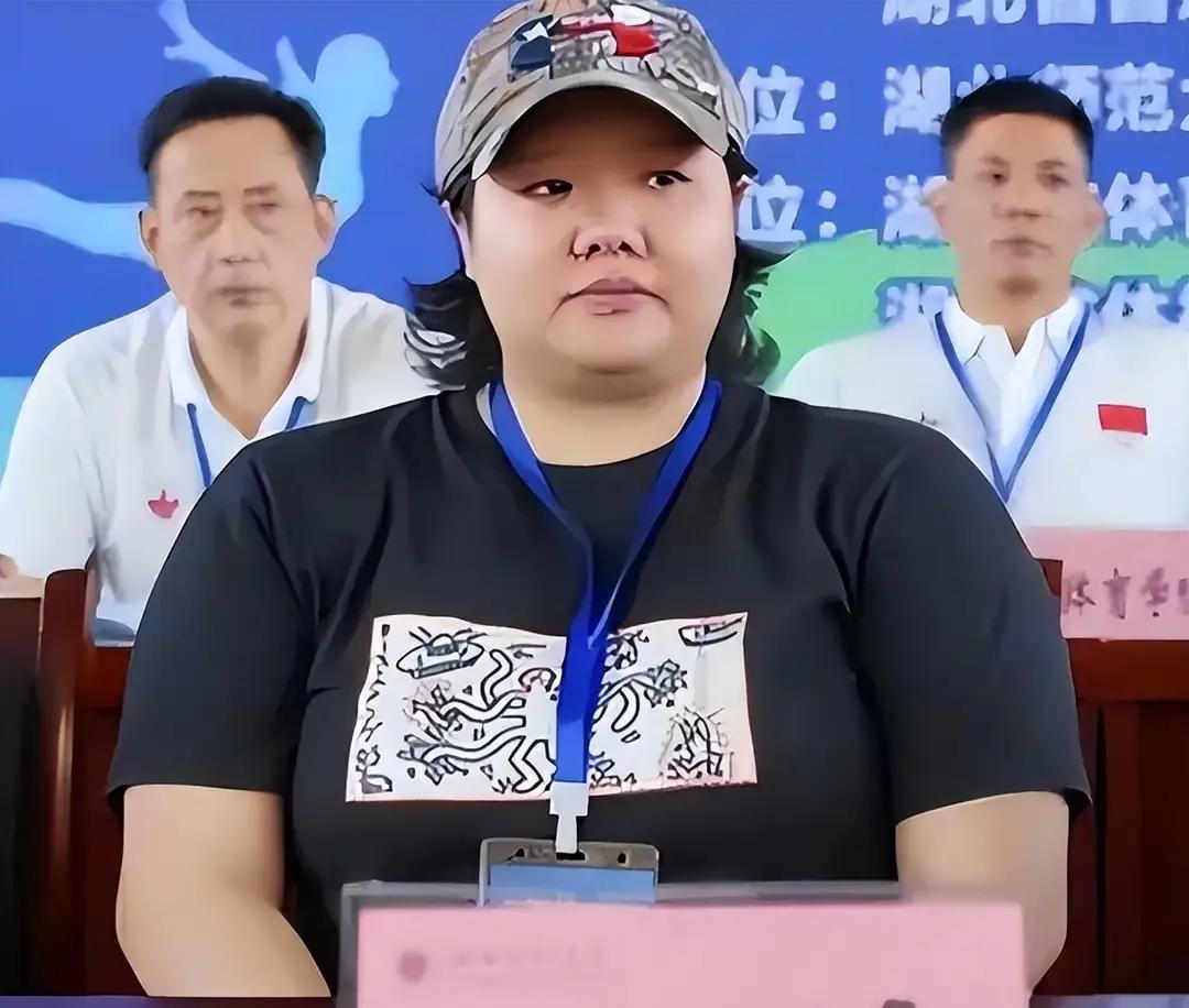 我有种预感，程菲可能很难结婚了。
不是因为她胖了，也不是因为她不是世界冠军了。