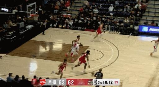 单手劈扣！杨翰森统治发展联盟G联赛！
在今天NBA发展联盟G联赛撕裂之城混音队对