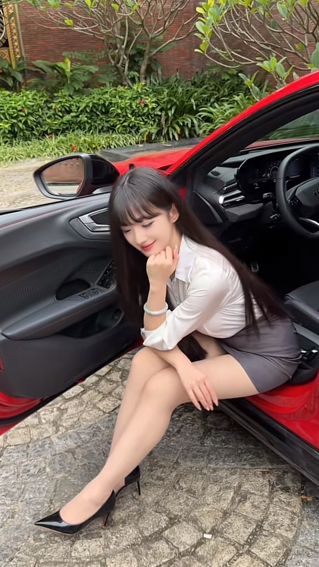 A5L红色应该都是小姐姐开的 ​​​