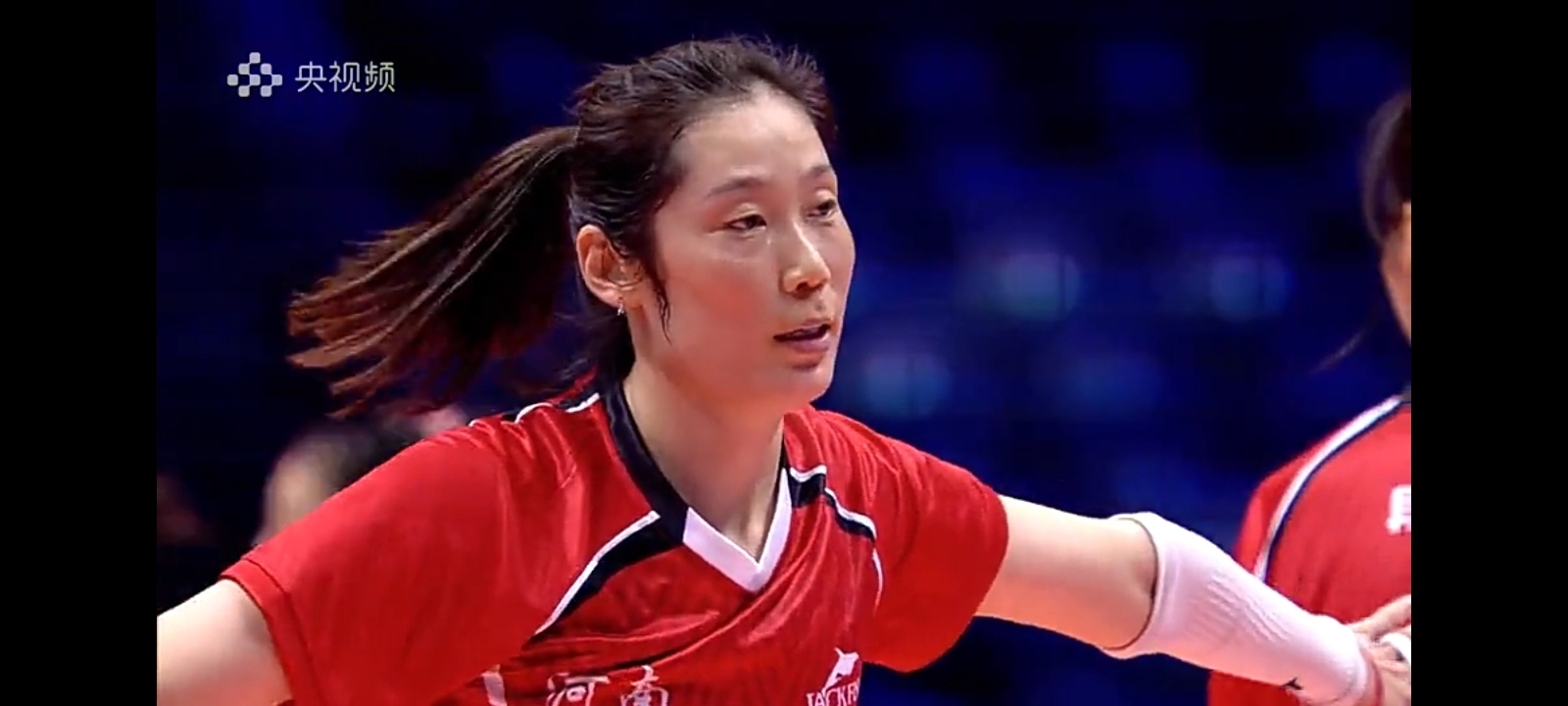 河南女排五连胜，从第一场3比0天津，到今天3比0北京，朱婷带给河南队的变化太明显