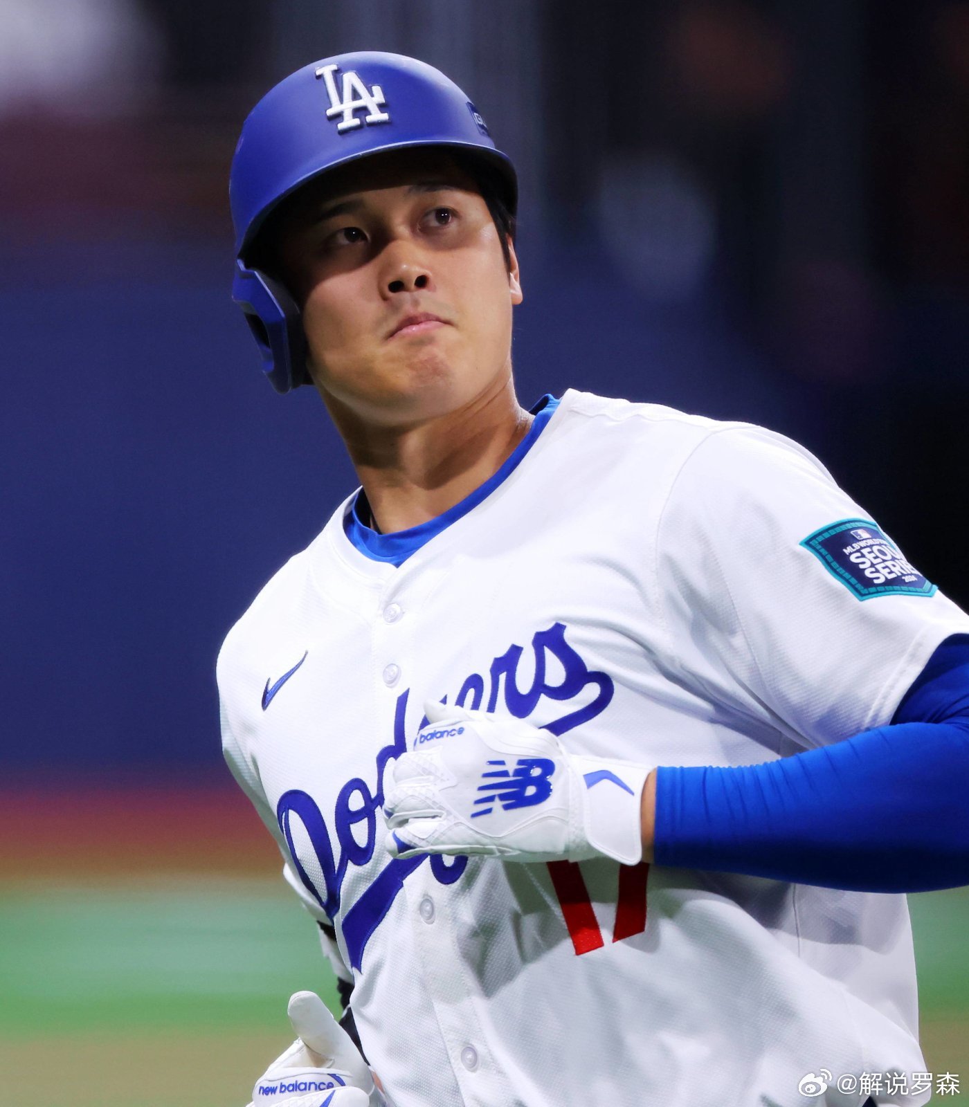 道奇主场售卖大谷翔平杯子，一个75美金。原本是买了杯子一场比赛中可以无限续杯苏打