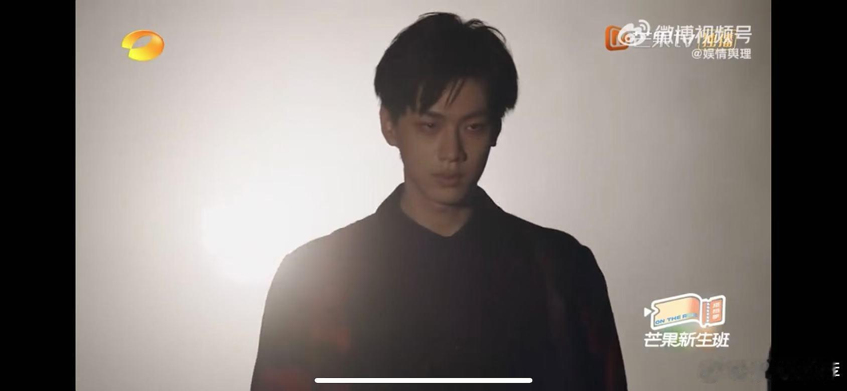 芒果有自己的鬼怪  芒果自制短剧《无言》上线啦，这剧情和画面都太让人陶醉了，王鼎