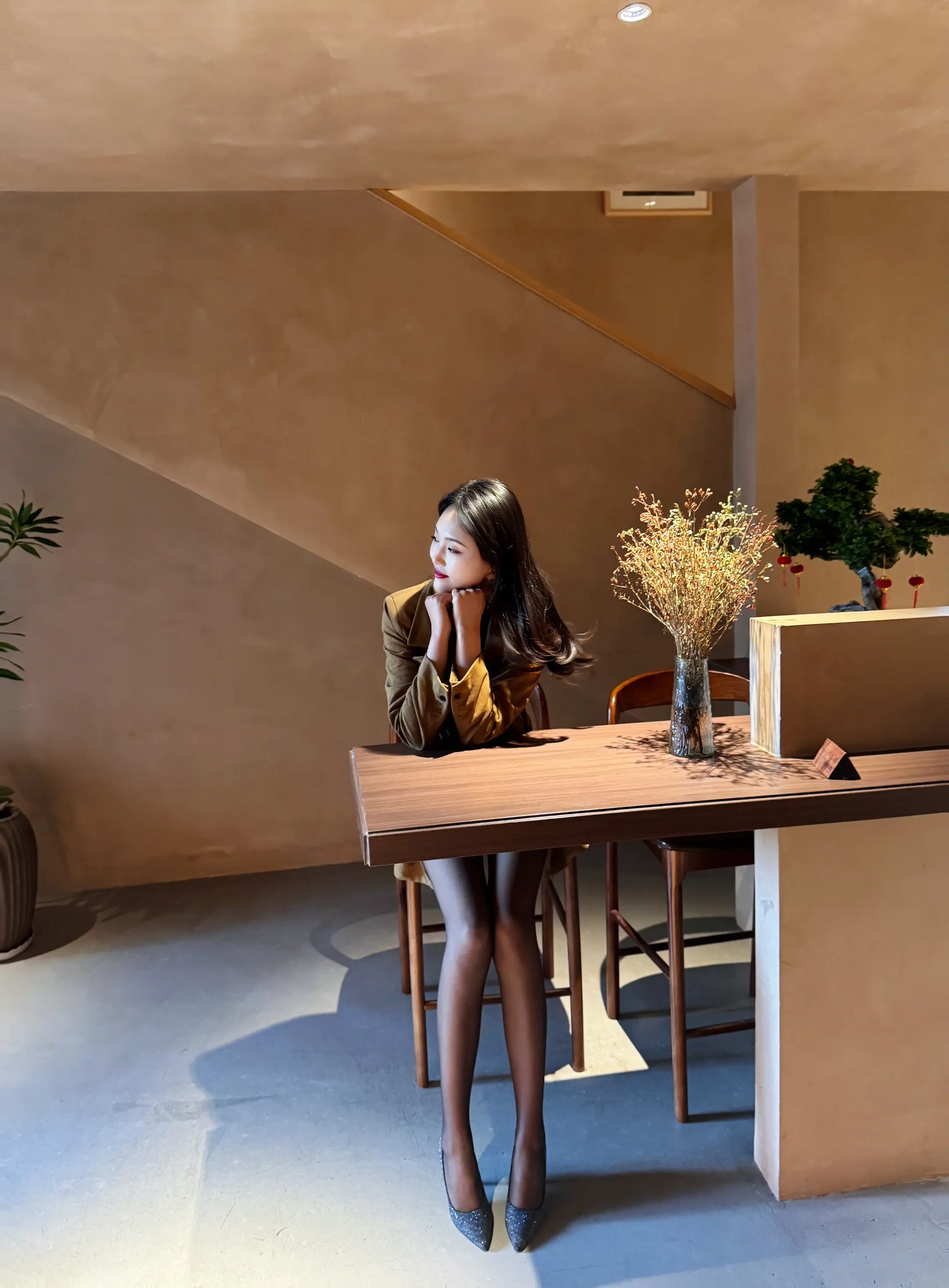 是不是可以借着天冷的理由，再靠近一点点