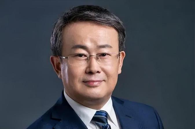 项立刚振聋发聩一问：为什么华为每一次成功，都会招来学术界某些人的反对？相信项立刚